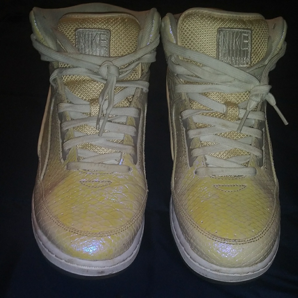 Nike Air Python
